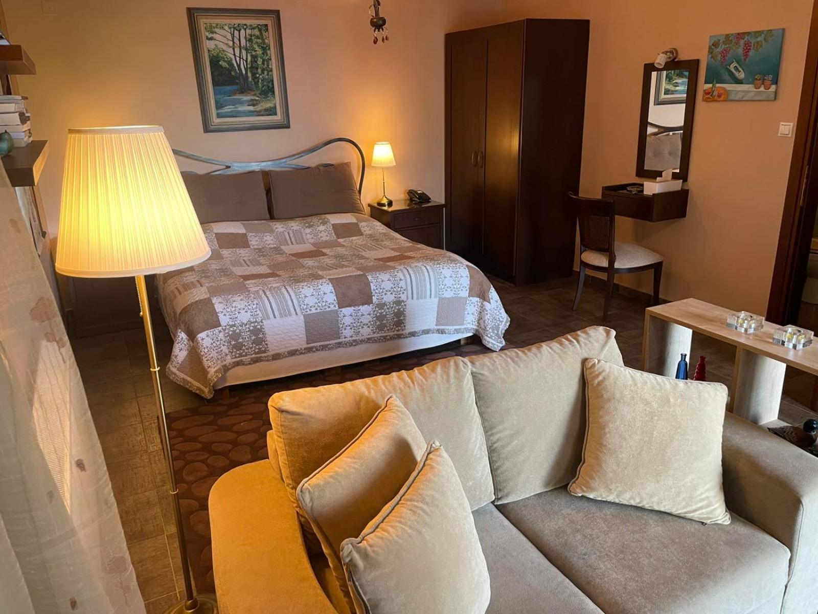 Hotel Maistra Цагарада Экстерьер фото