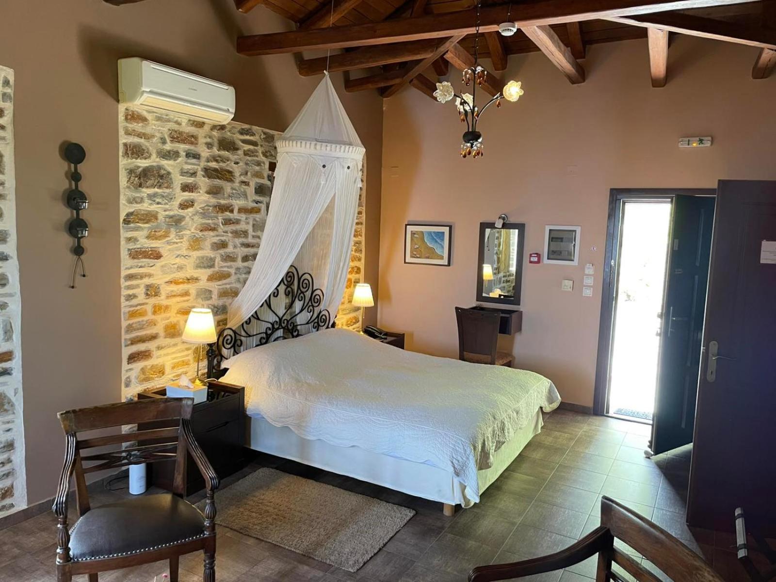 Hotel Maistra Цагарада Экстерьер фото